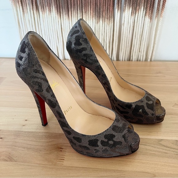 Christian Louboutin Very Prive - Picture 3 of 10